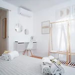 아파트 Encanto *