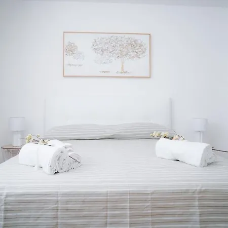 Encanto Apartment *